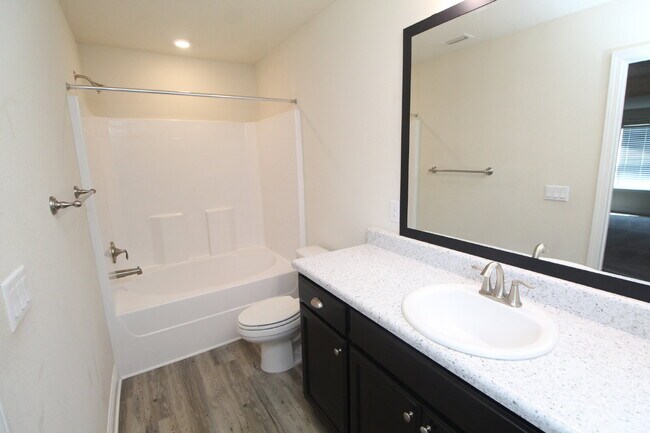 Building Photo - Spacious Cottage-Style Home Near UWF, Navy Federal & West Florida Hospital with Private HUGE Upst...