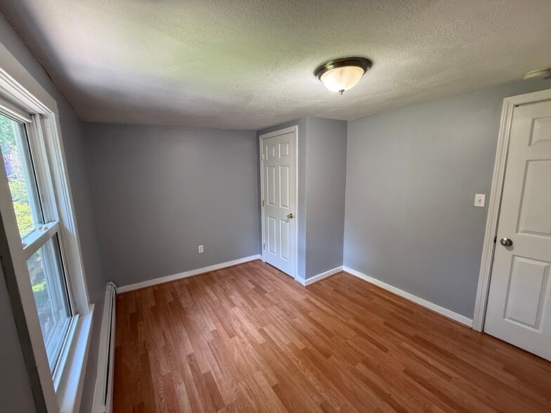 Apt 3: Bedroom 3 - 57 Mozart St