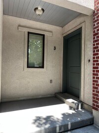Building Photo - Incredible Downtown Salt Lake City Condo!