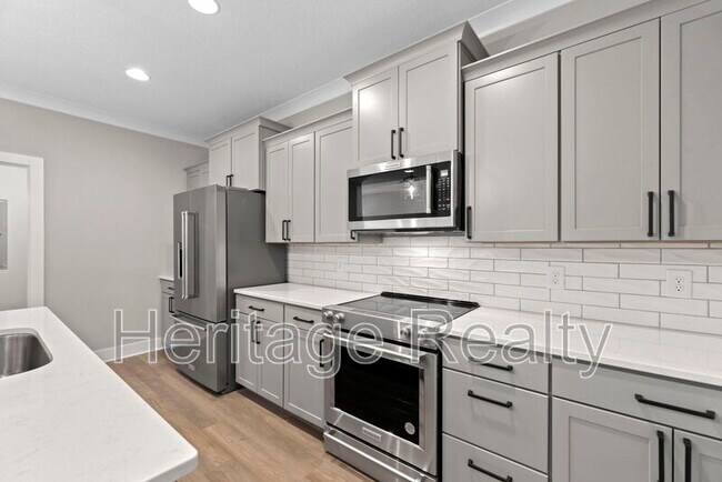 Building Photo - 7224 Sassafras Wy