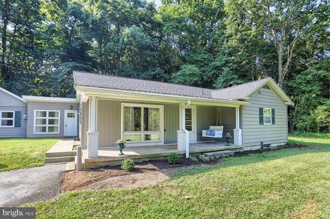 Building Photo - 2052 Foxianna Rd