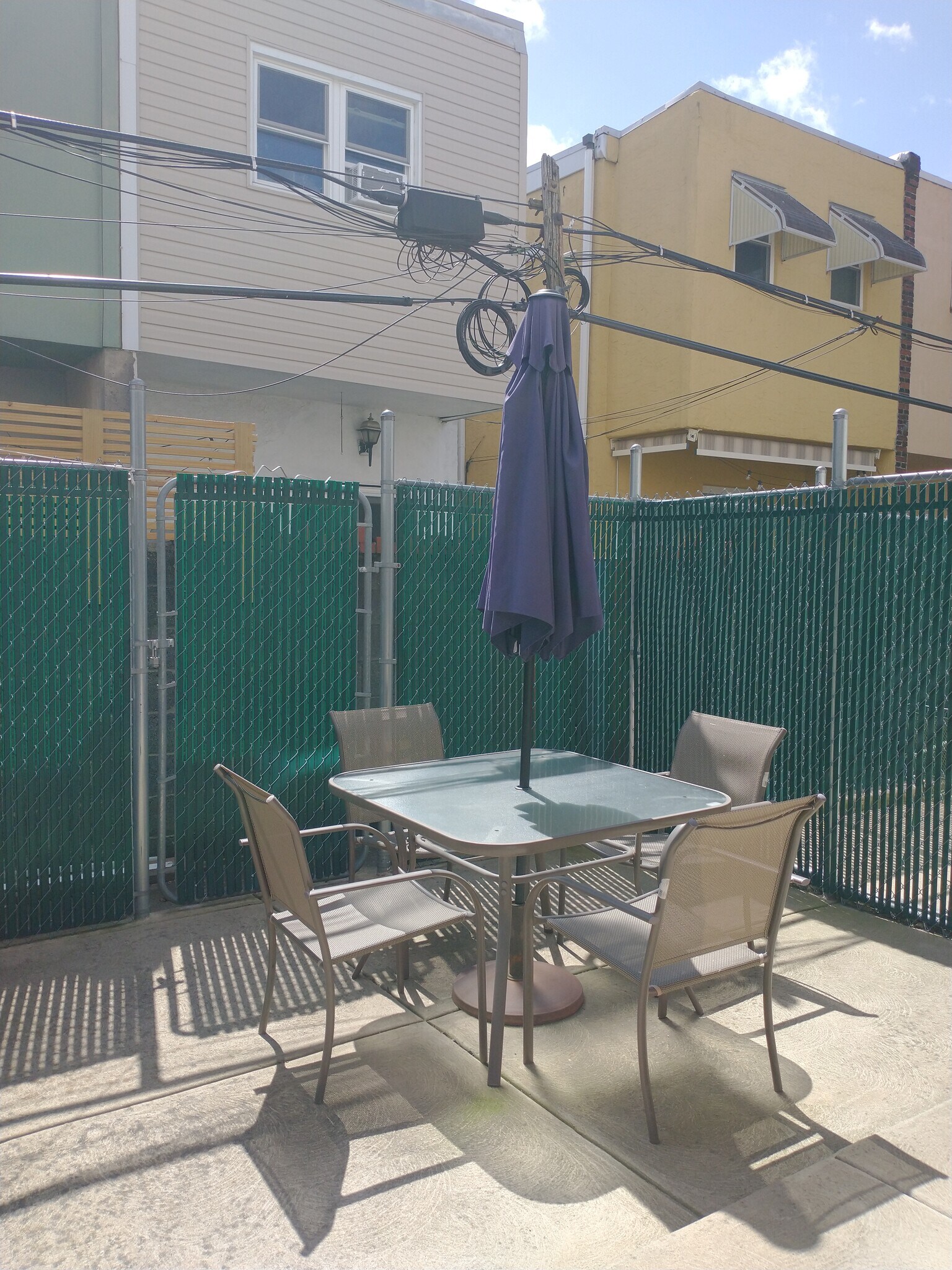 Building Photo - 2223 S Garnet St