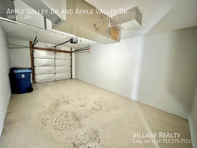 Building Photo - END-unit available now! Extremely spacious...