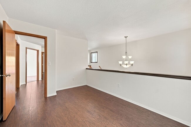 Building Photo - 931 56th St