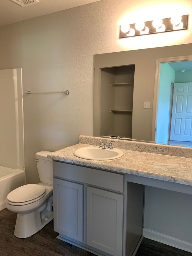Building Photo - New 3bed/2bath Home in Brody Reed Subdivision