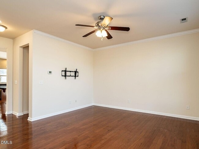 Building Photo - 309 Roundhouse Lane