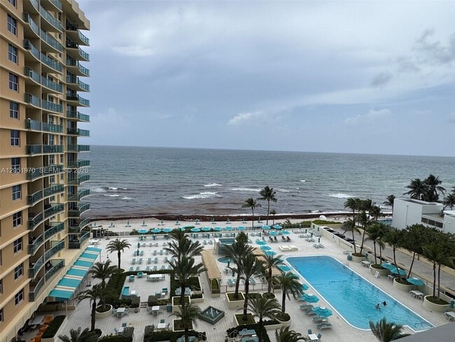 Building Photo - 2501 S Ocean Dr