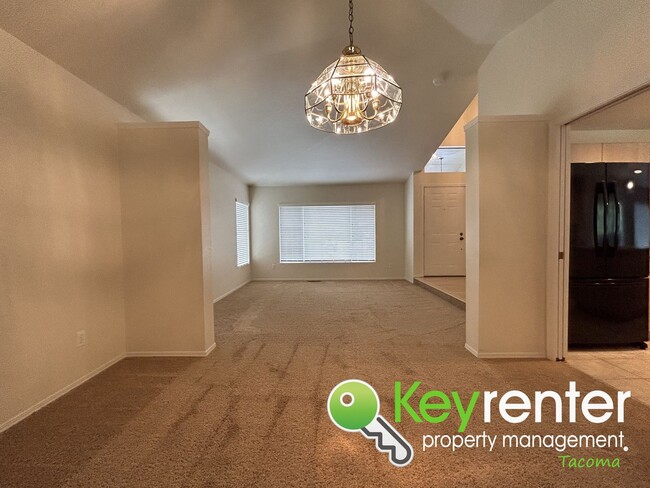 Building Photo - Magnificent North West Tacoma Home