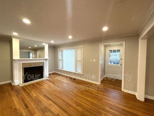 Building Photo - 430 Lynnhaven Dr SW