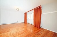 Building Photo - Contemporary Living Starts Here