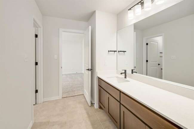 Building Photo - 1228 Calendula Trl