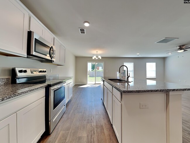 Building Photo - 461 Blue Garden Wy