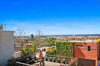 Building Photo - 209 4th Ave