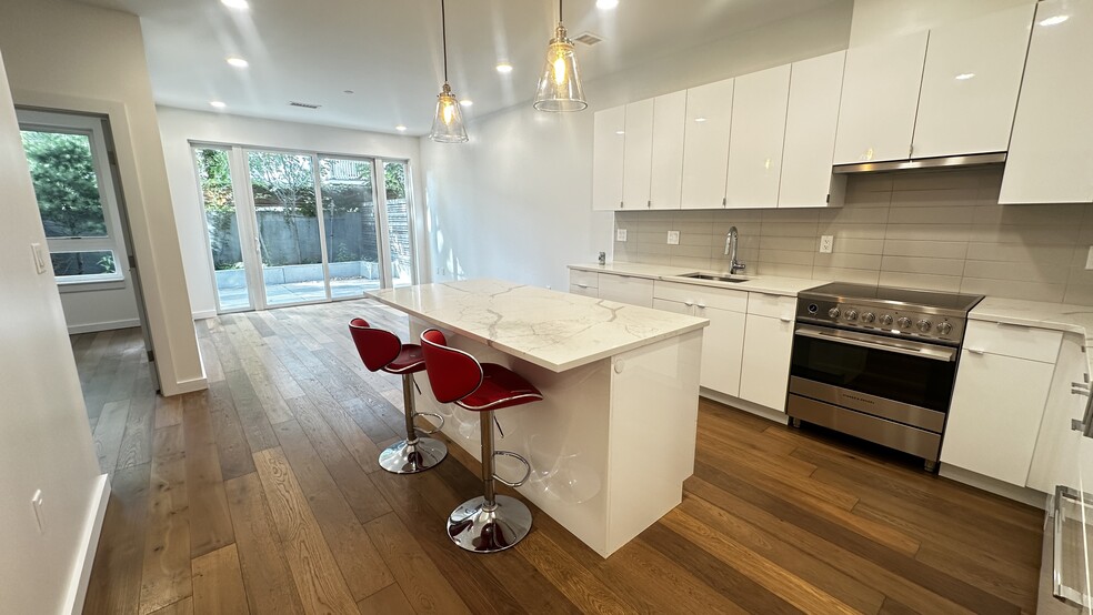 Kitchen - 97 Elmwood St