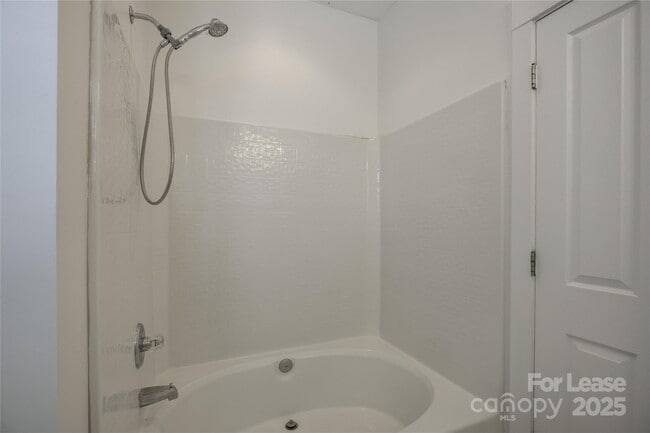 Building Photo - 11330 Deer Ridge Ln