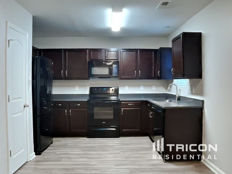 Building Photo - 2157 Bethany Trace Ln
