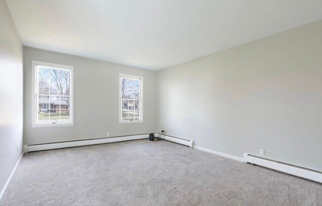 Building Photo - The Space You’ve Been Waiting For — 4 Beds, 2.5 Baths in Saginaw Township