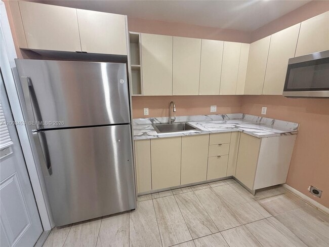 Building Photo - 6290 NW 14th St