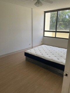 Building Photo - 1054 Green St