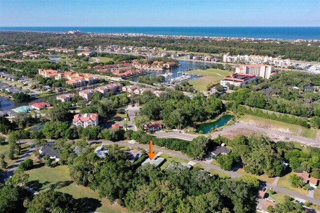 Building Photo - 9 Crompton Pl