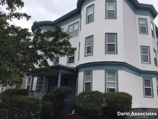 Building Photo - 111 Thurston St