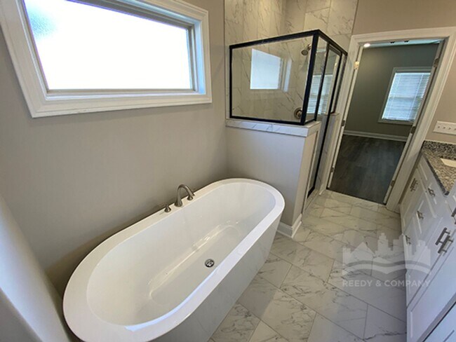 Building Photo - 9691 Jackson Run Ln