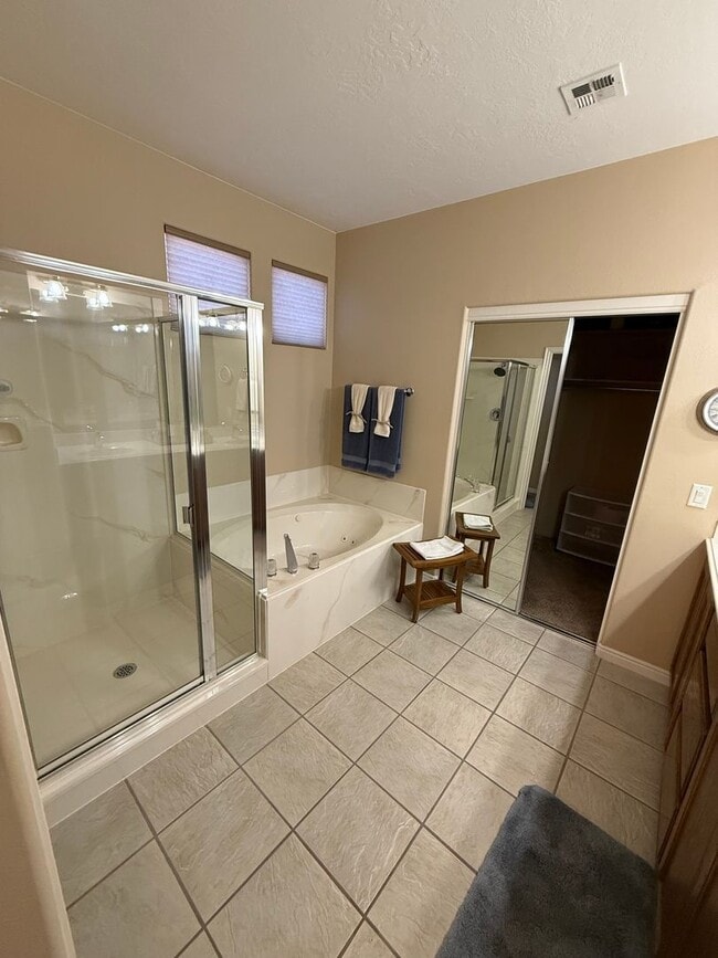 Building Photo - Coral Canyon home -3/2 w/ 2 c garage - Fur...