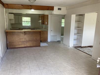 Building Photo - 1545 Kings Ct