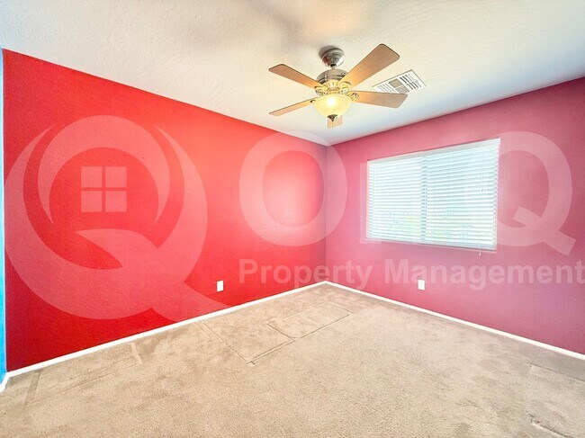 Building Photo - 16111 W Winslow Dr