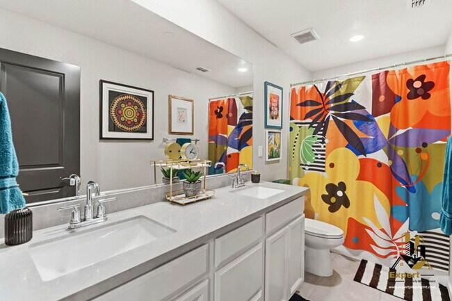 Building Photo - 8256 Schellhous Dr