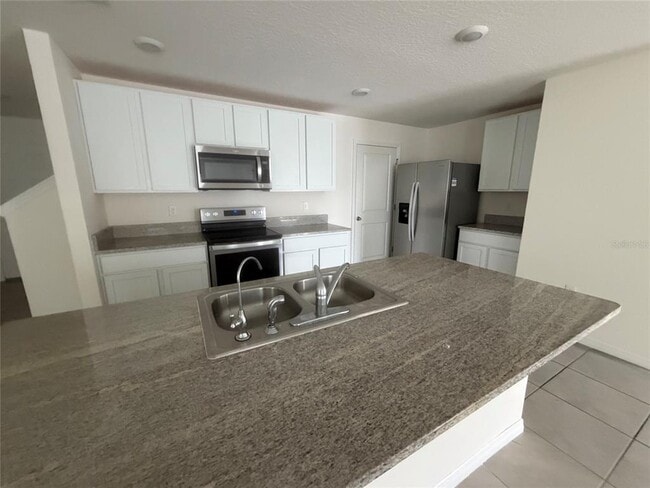 Building Photo - 12153 White Cypress Pl