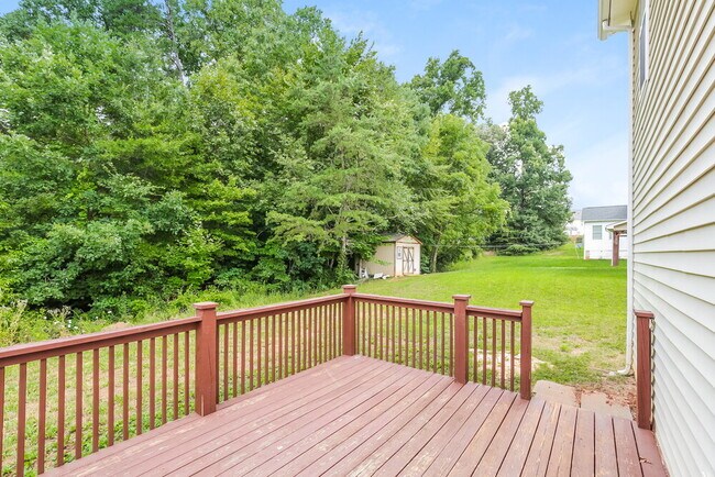 Building Photo - 5209 Carriage Woods Dr