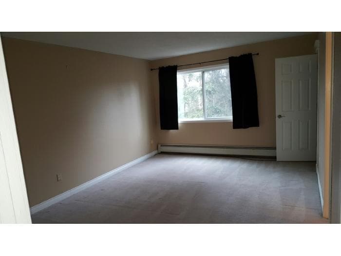 Building Photo - 6446 Village Pkwy