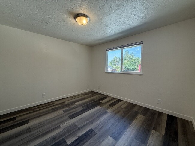 Building Photo - 5495 A St
