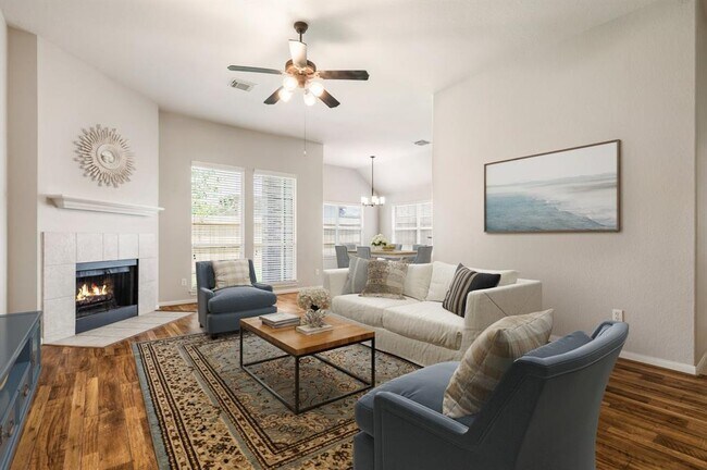 Primary Photo - 12714 Lakeshore Dr