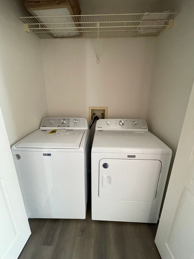 Building Photo - Apartment for Rent in Bridgewater