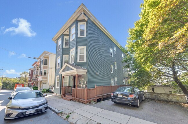 Building Photo - 22 Fisher Ave