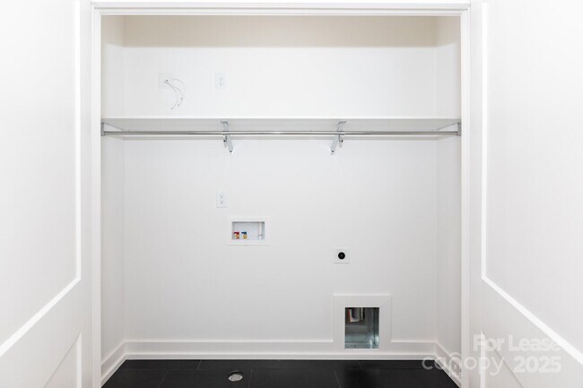 Building Photo - 505 Bowman Rd