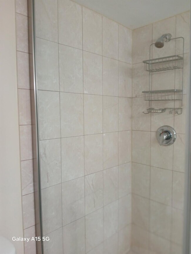 Building Photo - 6021 NW 61st Ave