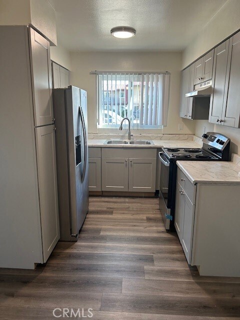 Building Photo - 51099 Eisenhower Dr