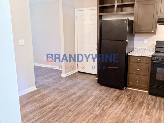 Building Photo - NO APPLICATION FEE....Apply Today!!