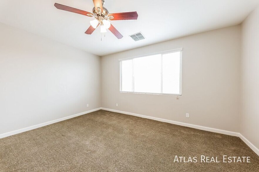 Building Photo - 20234 W Harrison St