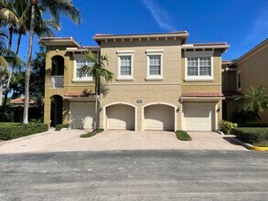 Building Photo - 4991 Bonsai Cir