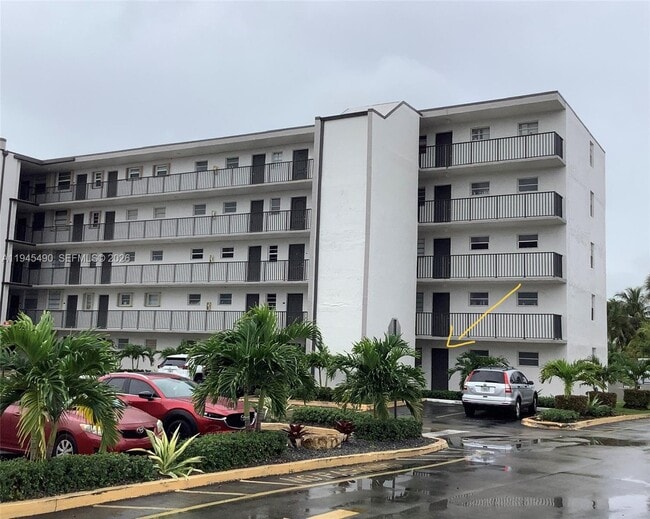 Building Photo - 14170 SW 84th St