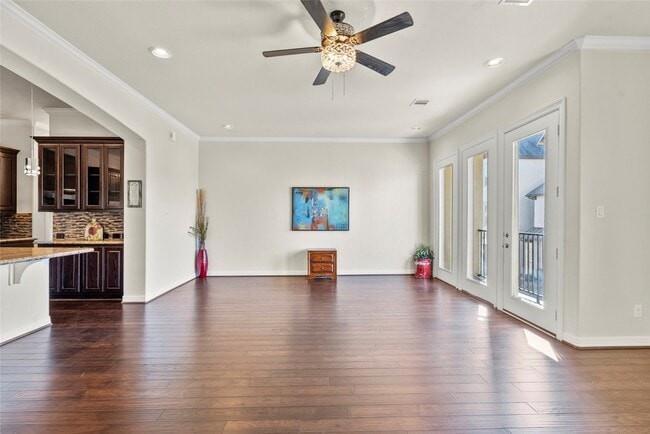 Building Photo - 10218 Spring Shadows Park Cir