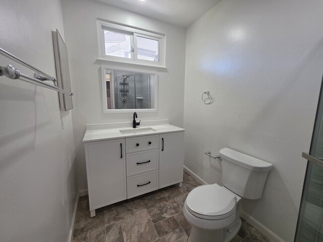Building Photo - 3360 Los Prados St