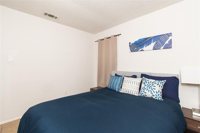 Building Photo - 4405 Teri Rd