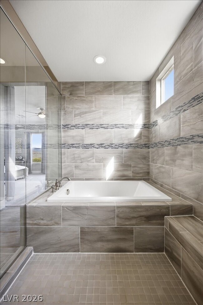 Building Photo - 6248 Carol Butte Ct