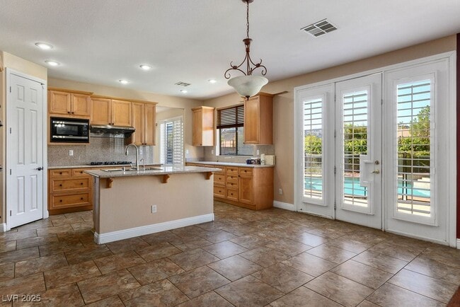 Building Photo - 1813 Country Meadows Dr