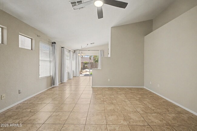Building Photo - 4319 E Tether Trail